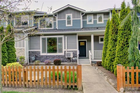 313 E Hazel Street D Mount Vernon WA 98273