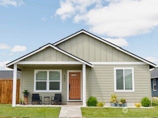 Photo of 507 Powell Avenue, Winlock, WA 98596 (MLS # 2535801)
