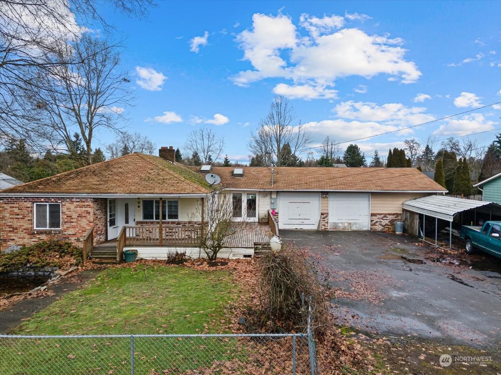 Photo of 409 3rd Avenue SE, Pacific, WA 98047 (MLS # 2194141)