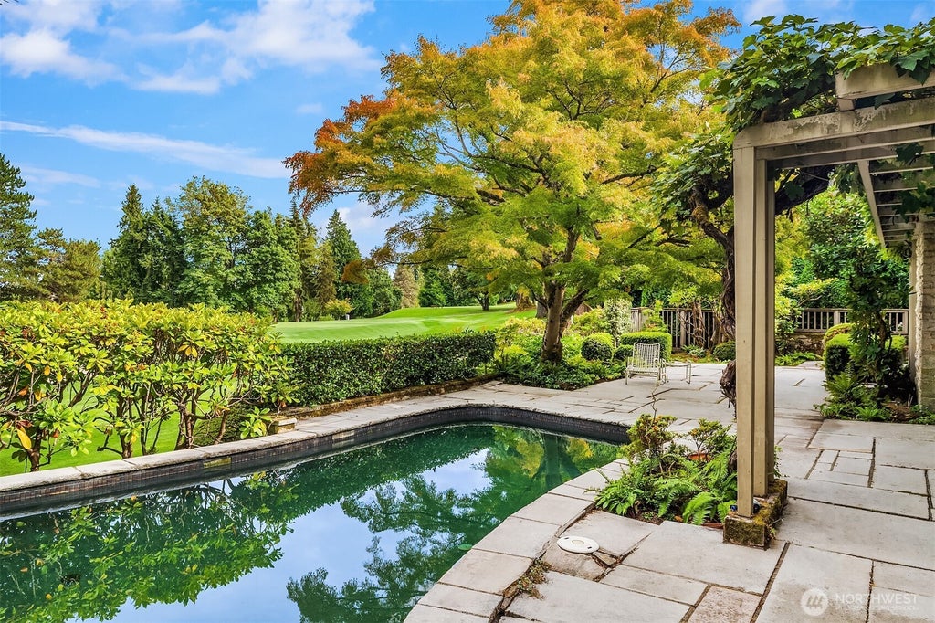 Photo of 2222 Waverly Way E, Seattle, WA 98112 (MLS # 2578972)