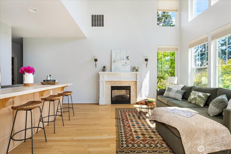 1402 Starview Court