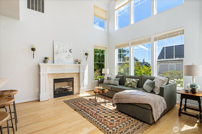 1402 Starview Court