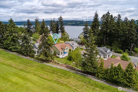 Photo of 1402 Starview Court, Freeland, WA 98249 (MLS # 2579236)