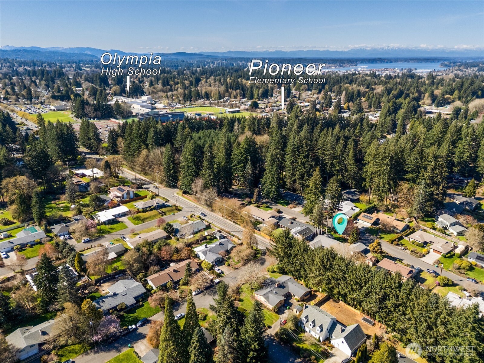 1917 Allegro Drive SE