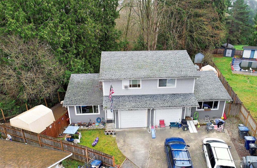 Photo of 12627 48th Avenue NE, Marysville, WA 98271 (MLS # 2341126)