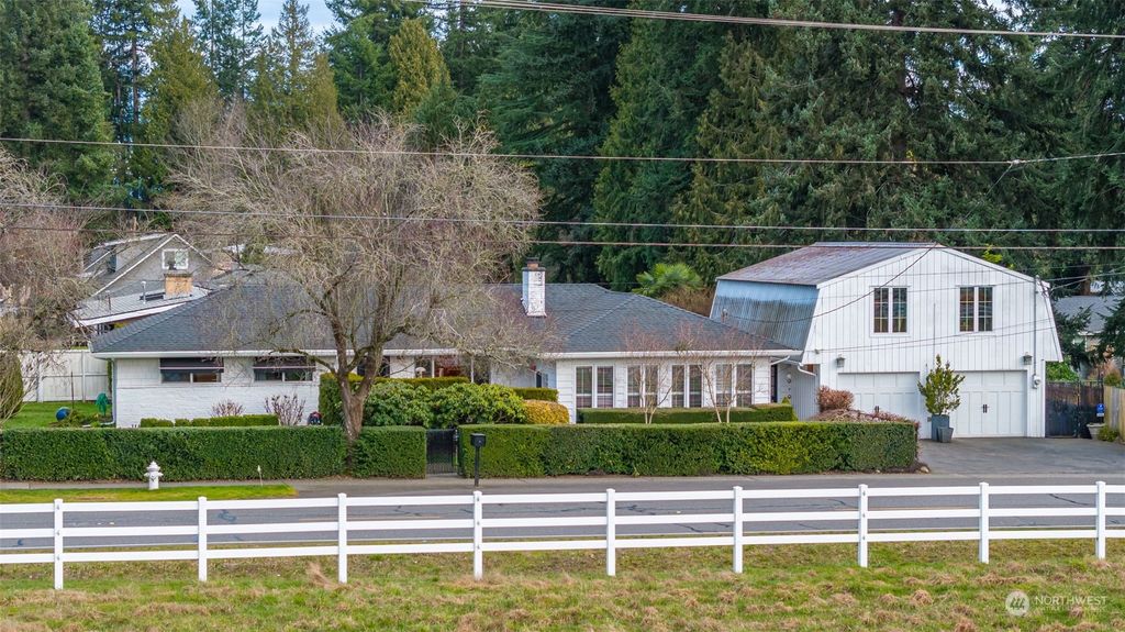 Photo of 18920 88th Avenue NE, Bothell, WA 98011 (MLS # 2188383)