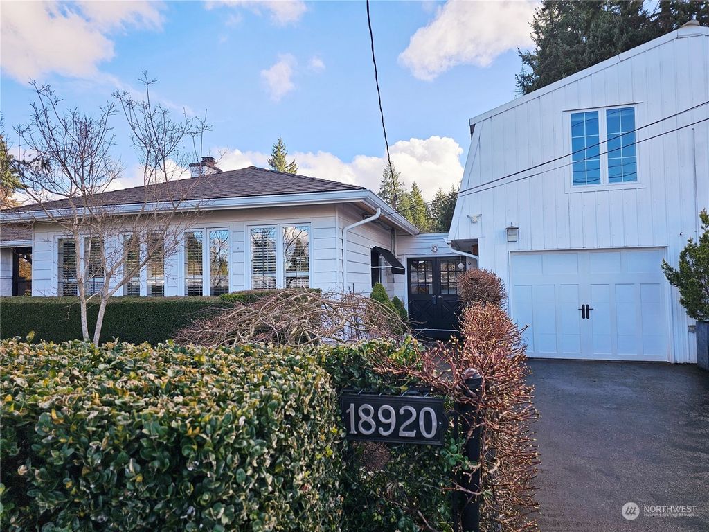 Photo of 18920 88th Avenue NE, Bothell, WA 98011 (MLS # 2188383)