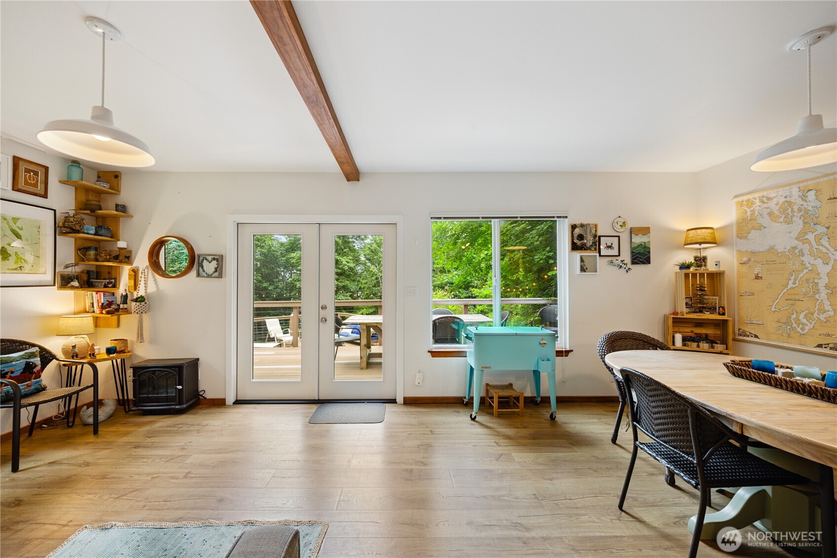 7370 Holiday Boulevard