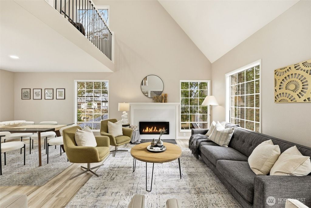 Photo of 14416 SE 46th Street, Bellevue, WA 98006 (MLS # 2481289)