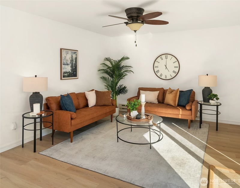 6122 N 16th I-102