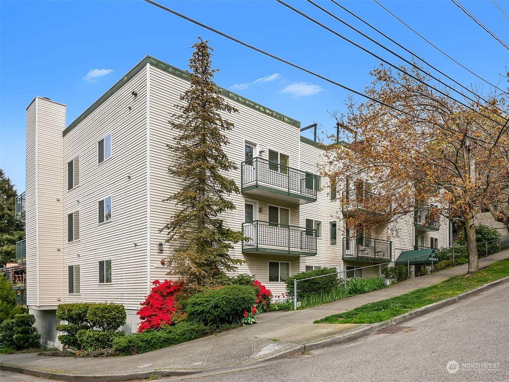 Photo of 1110 W Howe Street #202, Seattle, WA 98119 (MLS # 2305672)