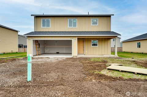 Photo of 2010 Henderson Way, Longview, WA 98632 (MLS # 2460098)