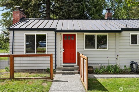 Photo of 6745 18th Avenue SW, Seattle, WA 98106 (MLS # 2511970)