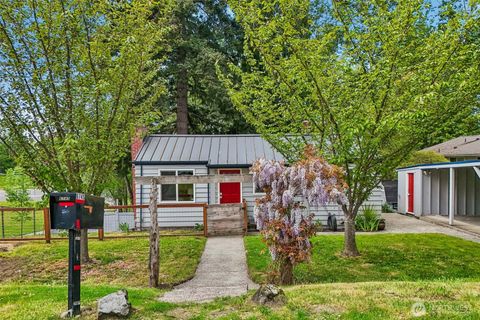 Photo of 6745 18th Avenue SW, Seattle, WA 98106 (MLS # 2511970)