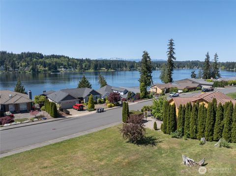 6069 Osprey Circle Bremerton WA 98312