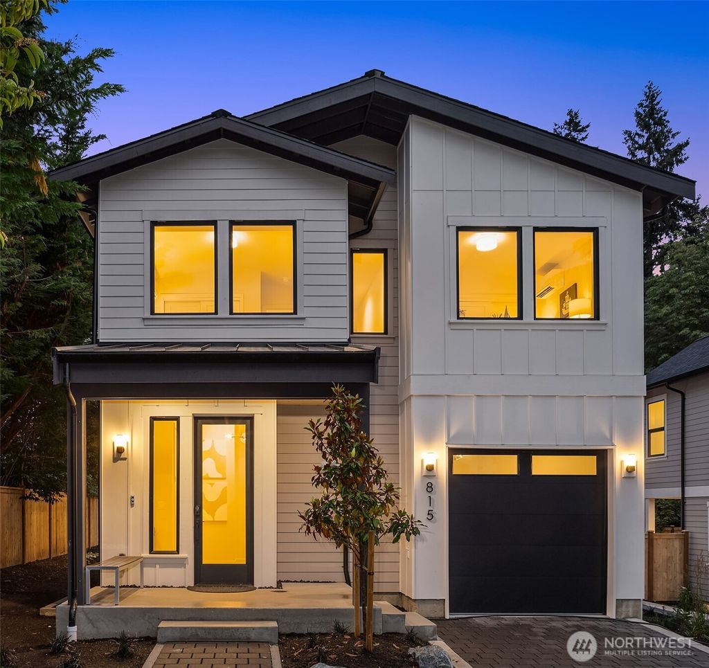 Photo of 815 18th Avenue W, Kirkland, WA 98033 (MLS # 2400858)