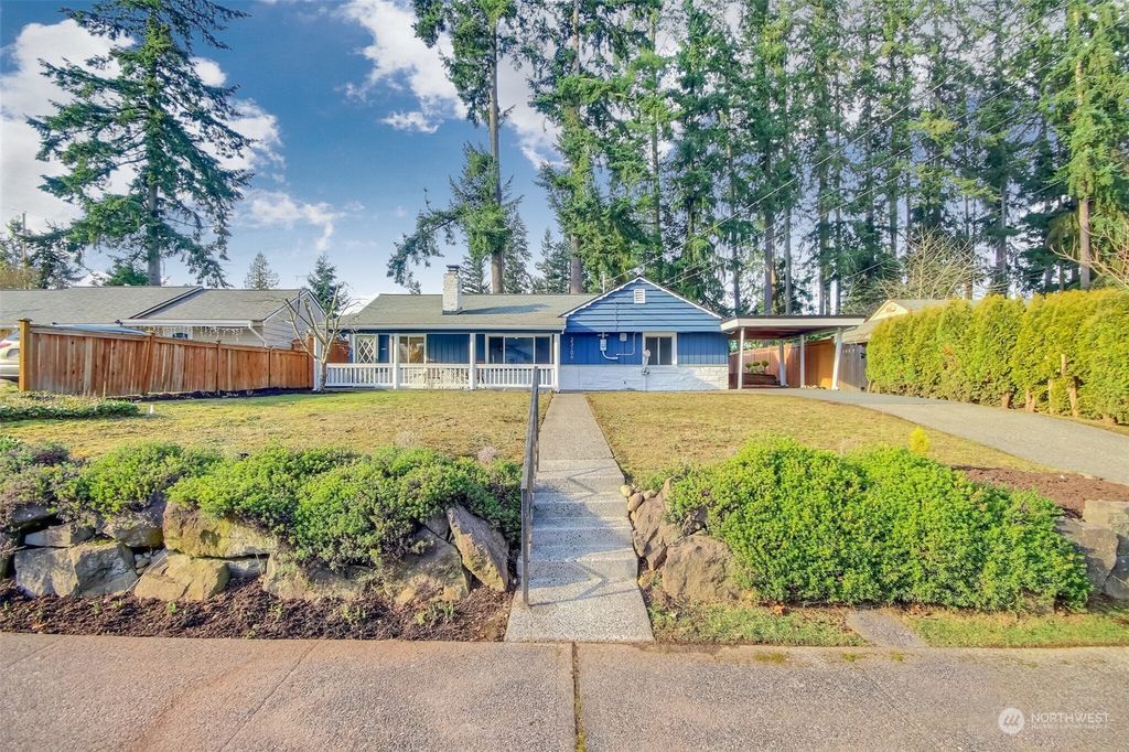 Photo of 23106 52nd Avenue W, Mountlake Terrace, WA 98043 (MLS # 2325596)