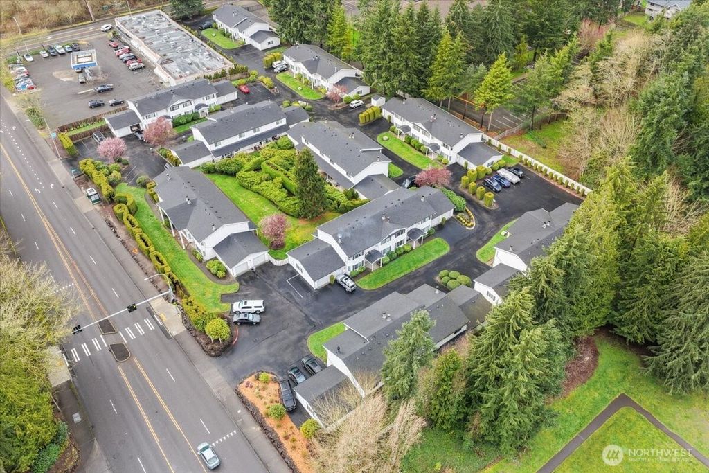 Photo of 31917 45th Place SW #C, Federal Way, WA 98023 (MLS # 2497651)