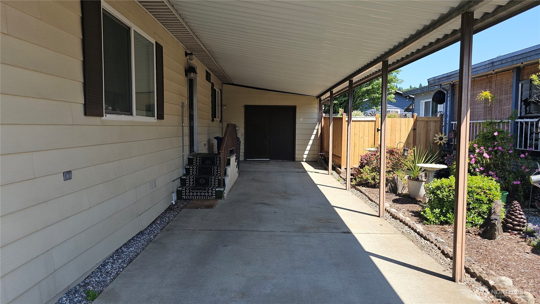 1402 22nd Street NE 252