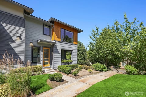 Photo of 12819 SE 75th Court, Newcastle, WA 98056 (MLS # 2582659)