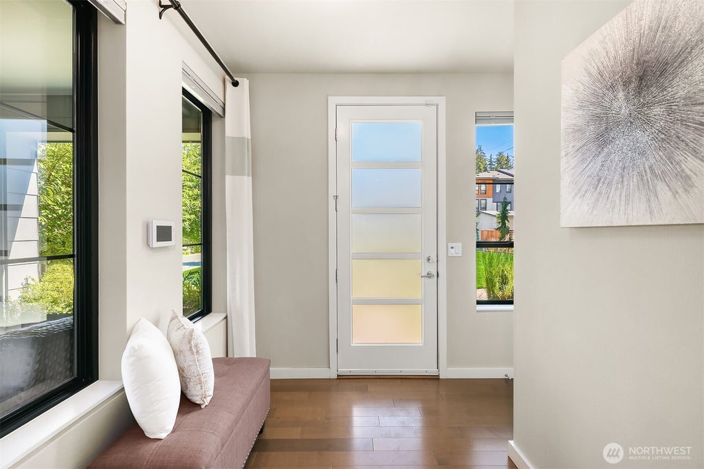 Photo of 12819 SE 75th Court, Newcastle, WA 98056 (MLS # 2582659)