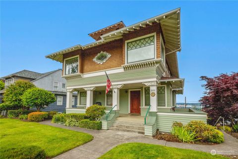 A home in Everett