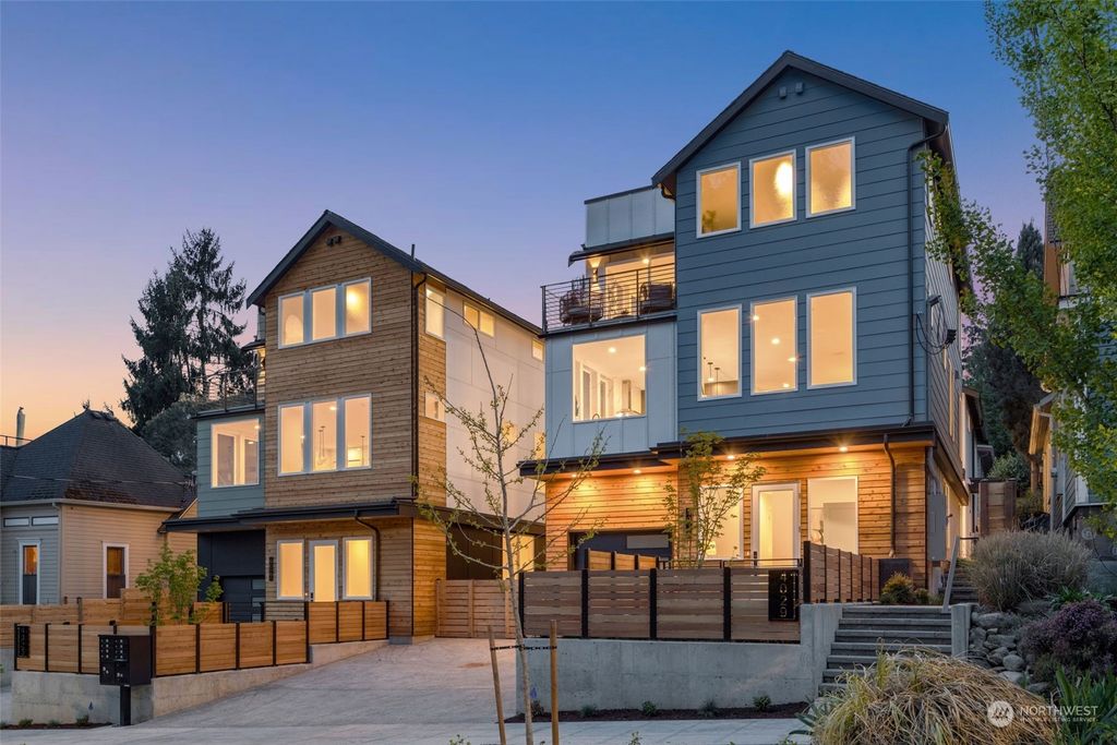 Photo of 4027 2nd Avenue NE, Seattle, WA 98105 (MLS # 2232874)