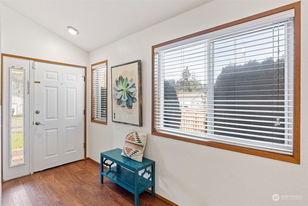 Photo of 317 Tacoma Boulevard S, Pacific, WA 98047 (MLS # 2326801)