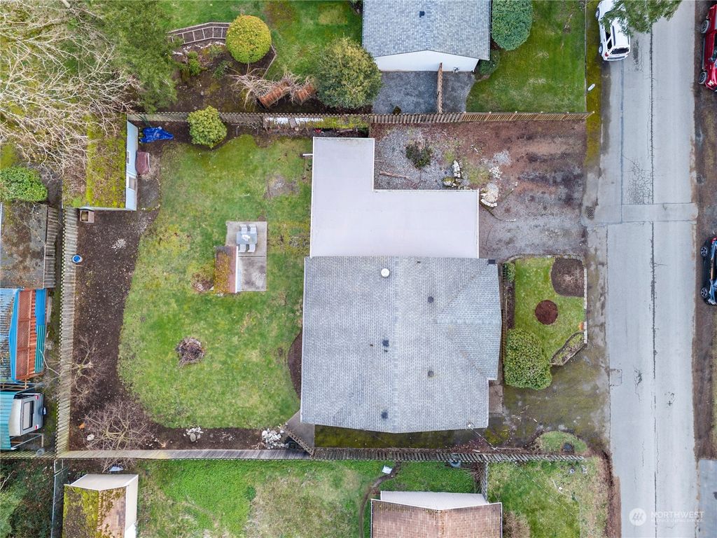 Photo of 35812 52nd Avenue S, Auburn, WA 98001 (MLS # 2325074)