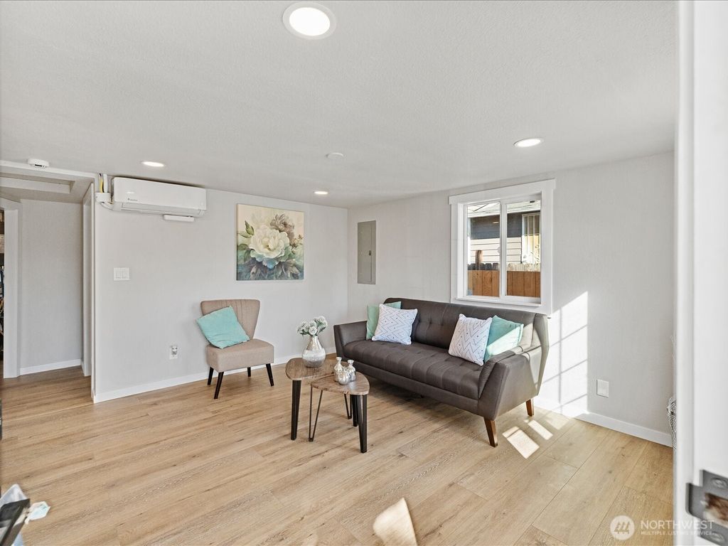 Photo of 9223 38th Avenue S, Seattle, WA 98118 (MLS # 2434945)