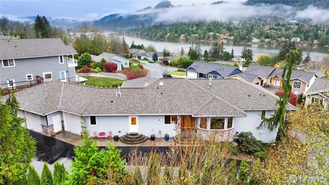 18019 Mariposa Lane Mount Vernon WA 98274