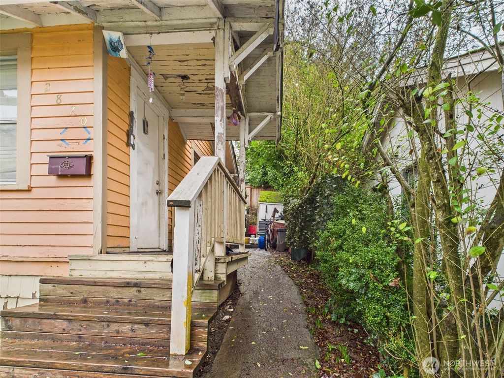 Photo of 2820 29th Avenue S, Seattle, WA 98114 (MLS # 2476542)