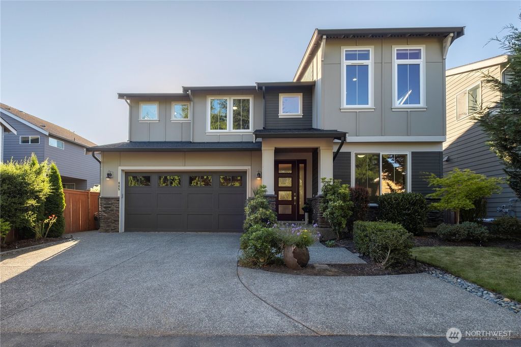 Photo of 805 156th Place SW, Lynnwood, WA 98087 (MLS # 2406818)