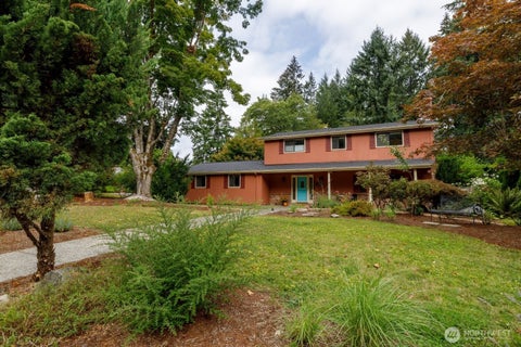 Photo of 1330 11th Court SW, Olympia, WA 98502 (MLS # 2583028)