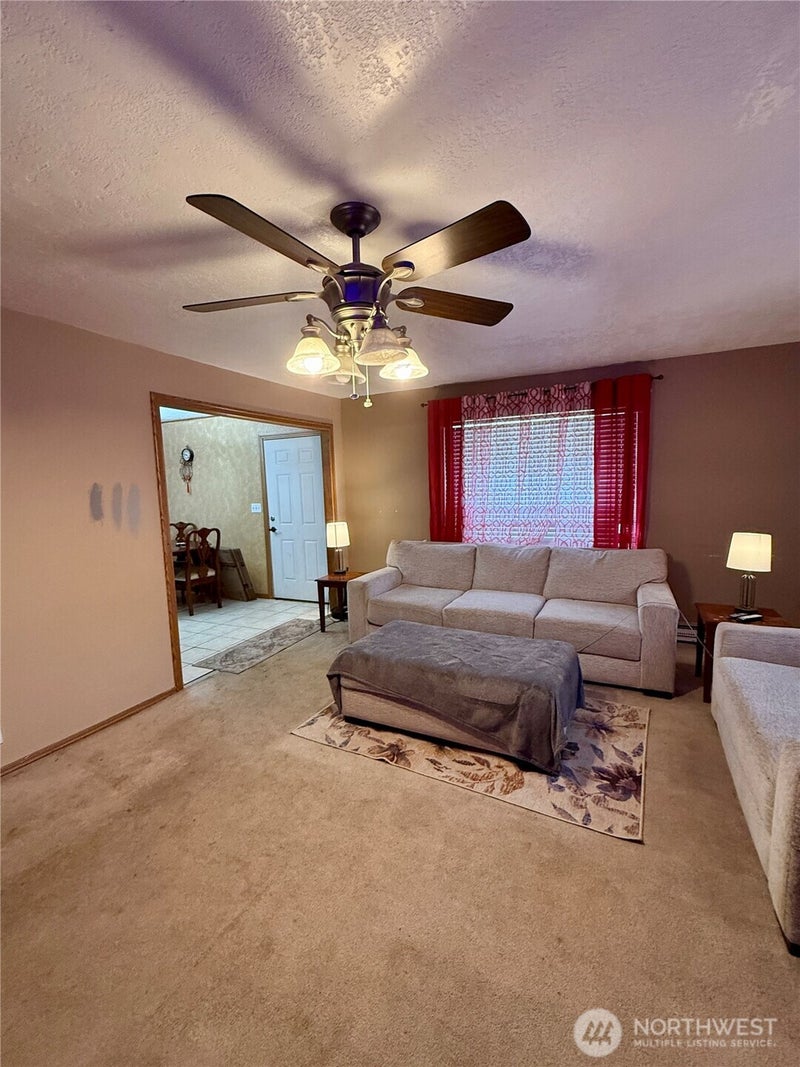 1312 S 4th Street