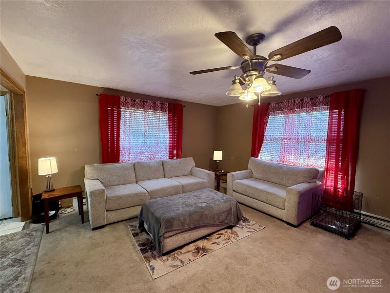 1312 S 4th Street