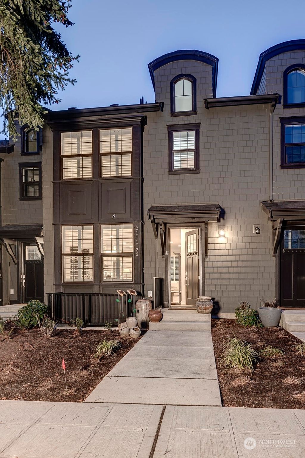 Photo of 2111 9th Avenue W #23, Seattle, WA 98119 (MLS # 2041129)