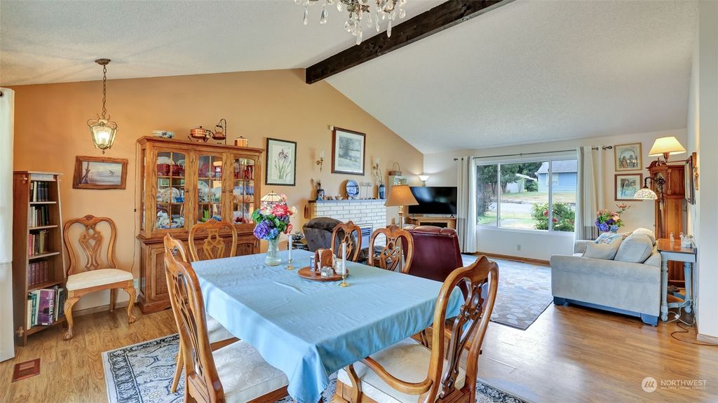 Photo of 707 Avenue B, Snohomish, WA 98290 (MLS # 2264429)