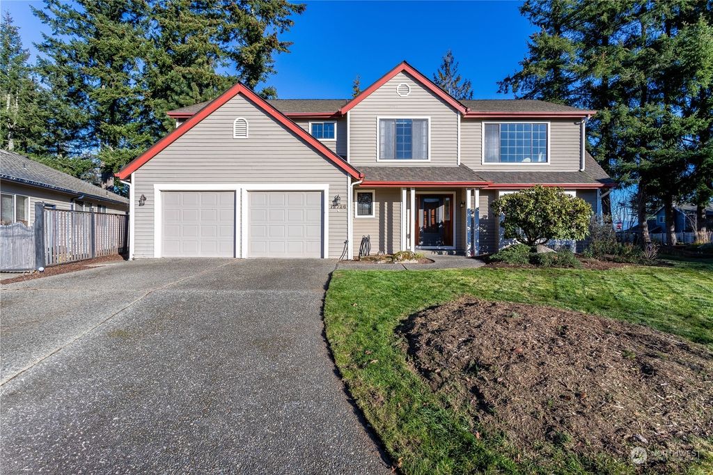 Photo of 12726 SE 253rd Court, Kent, WA 98030 (MLS # 2326038)
