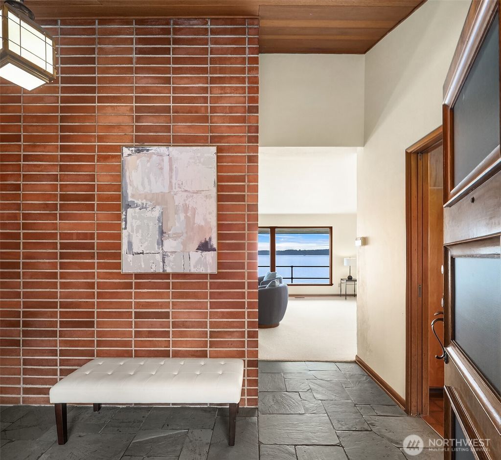 Photo of 11259 Arroyo Beach Place SW, Seattle, WA 98146 (MLS # 2438394)