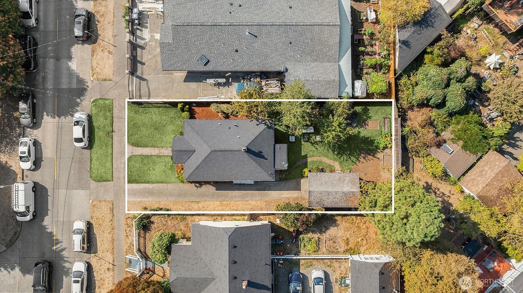 Photo of 4903 Erskine Way SW, Seattle, WA 98116 (MLS # 2457991)