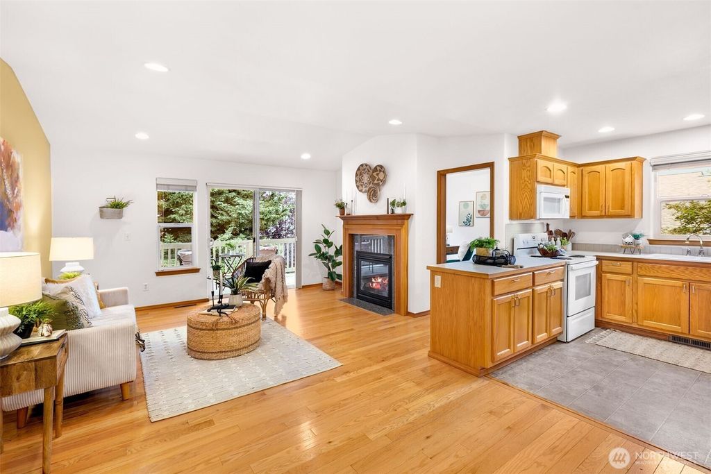 Photo of 500 N Laventure Road, Mount Vernon, WA 98273 (MLS # 2478875)