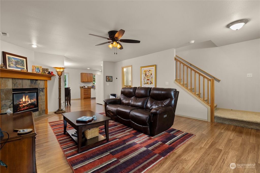 Photo of 11830 24th Street SE, Lake Stevens, WA 98258 (MLS # 2214583)