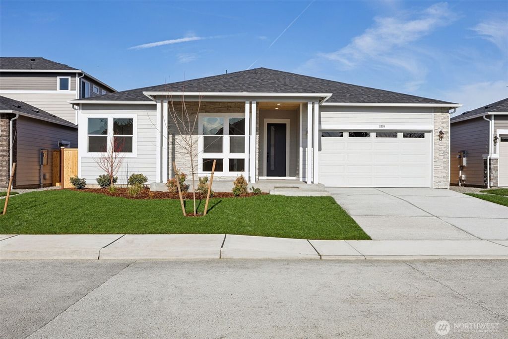 Photo of 913 Sawyer Avenue #31, Buckley, WA 98321 (MLS # 2525280)