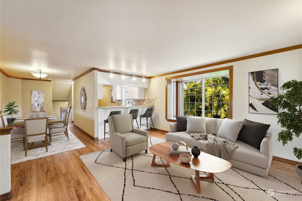 Photo of 5260 11th Avenue NE, Seattle, WA 98105 (MLS # 2015497)