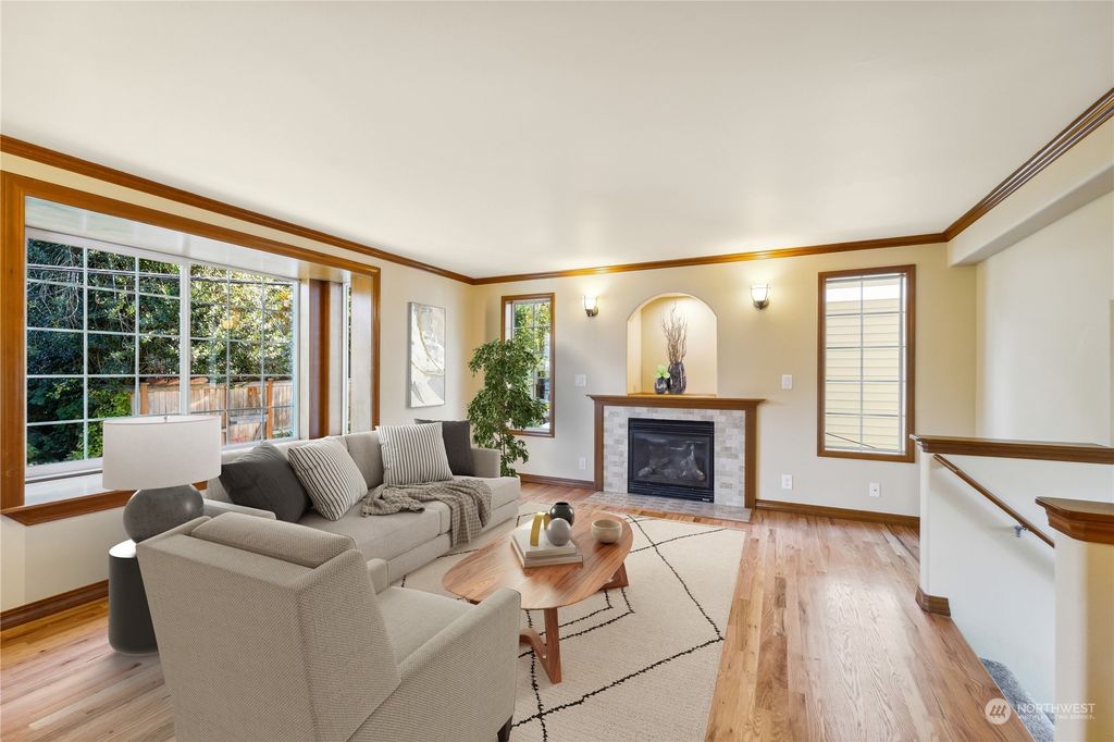 Photo of 5260 11th Avenue NE, Seattle, WA 98105 (MLS # 2015497)