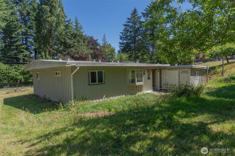 533 E Walnut Street