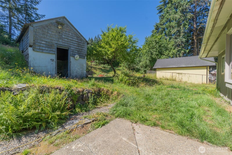 533 E Walnut Street
