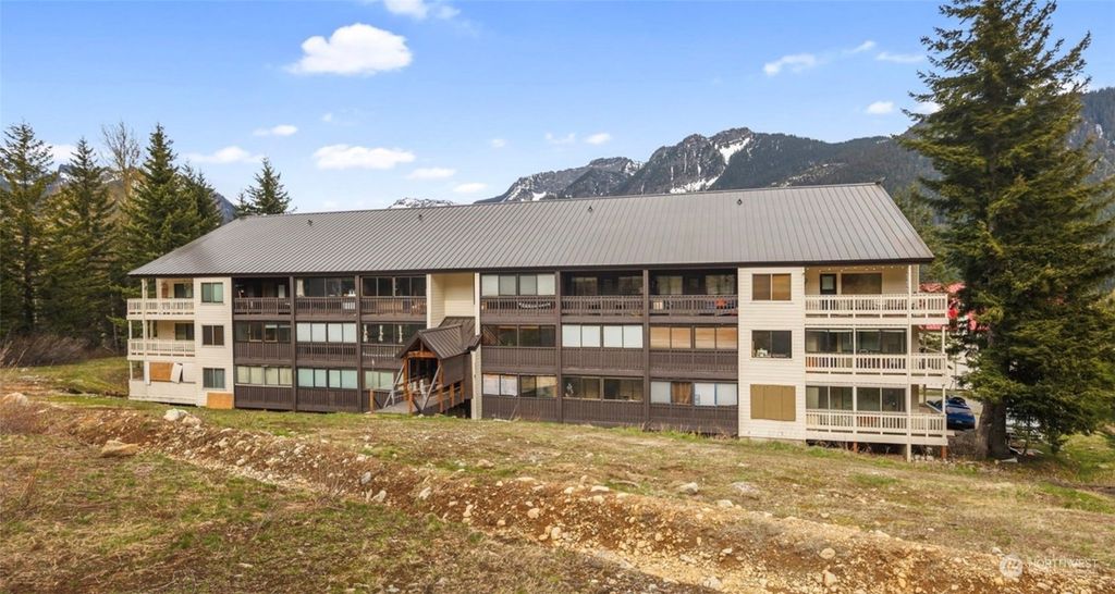 Photo of 223 Hyak Drive E #612, Snoqualmie Pass, WA 98068 (MLS # 2304422)