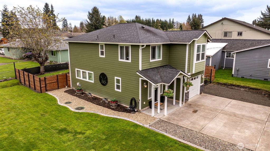 Photo of 720 Satsop Street N, Montesano, WA 98563 (MLS # 2515011)